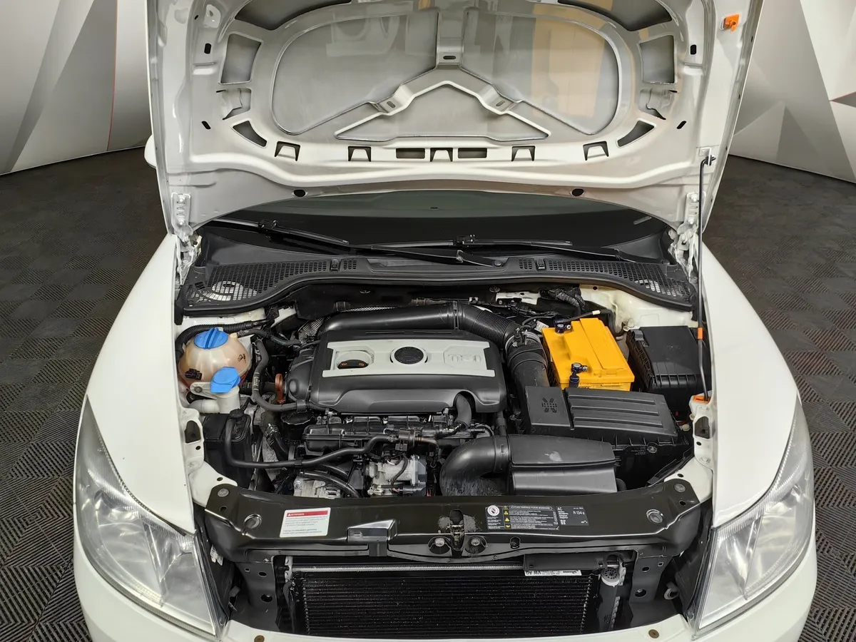 Skoda Octavia 1.8 TSI DSG (152 л.с.) Белый в АВИЛОН. Слайд №11