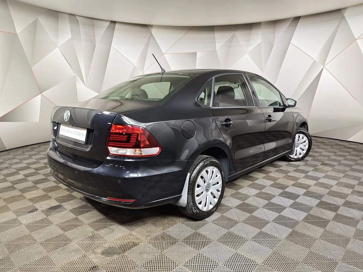 Volkswagen Polo 1.6 MPI AT (110 л.с.) Highline Черный в АВИЛОН. Слайд №2
