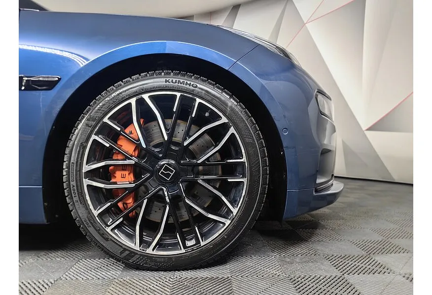 Zeekr 001 AT 4WD (544 л.с.) Z-Sport Синий в АВИЛОН. Слайд №9