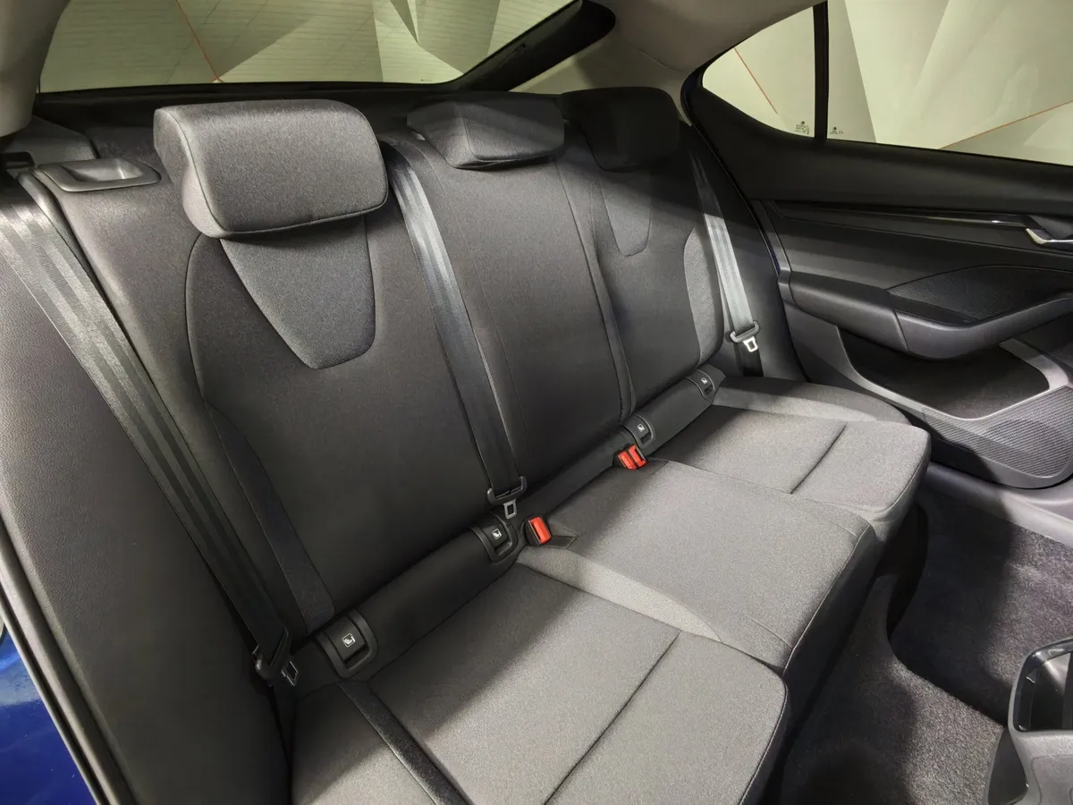 Skoda Octavia 1.4 AT FWD (150 л.с.) Синий в АВИЛОН. Слайд №17