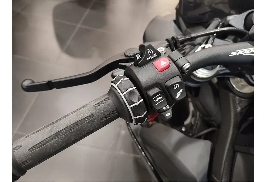 BMW Motorrad S 1000 R S 1000 R 999 см³ (160) 999 Серый в АВИЛОН. Слайд №8