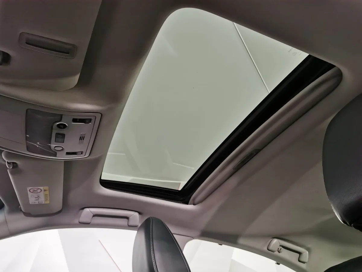 Lexus ES 250 AT (184 л.с.) Comfort Черный в АВИЛОН. Слайд №21