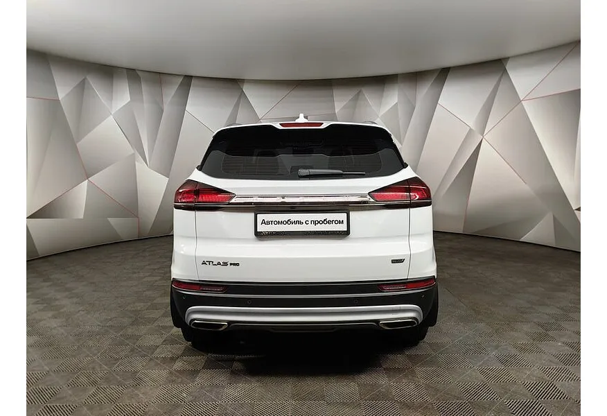 Geely Atlas Pro 1.5T 7DCT AWD (177 л.с.) Flagship Белый в АВИЛОН. Слайд №8
