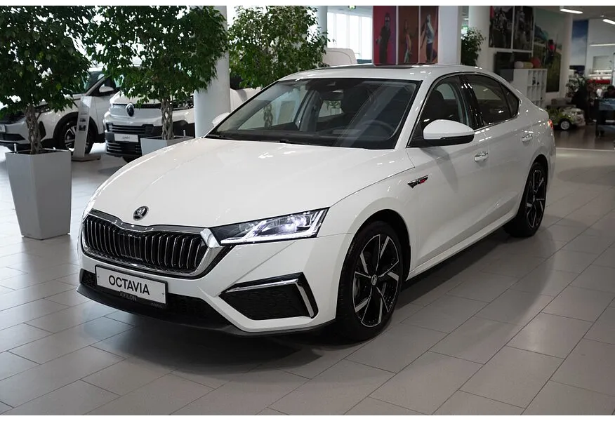 АВИЛОН - Skoda Octavia 1.4 AT FWD (150 л.с.) PRO Luxury Edition Белый - slide 9419390