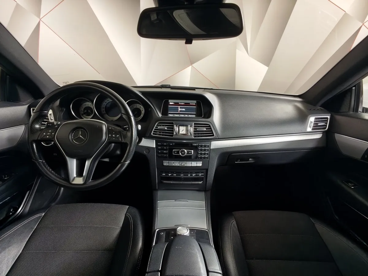 Mercedes-Benz E-Класс E 200 T BlueEfficiency 7G-Tronic Plus (184 л.с.) Белый в АВИЛОН. Слайд №14