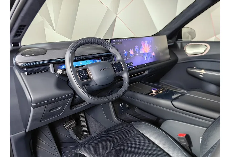 Lynk & Co 900 2.0 AT 4WD (884 л.с.) Ultra Черный в АВИЛОН. Слайд №18