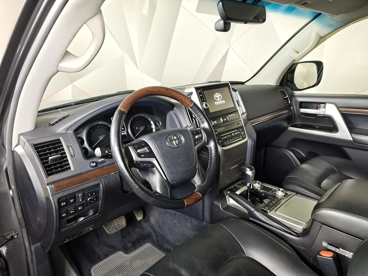 Toyota Land Cruiser 4.5 TD AT (249 л.с.) Серый в АВИЛОН. Слайд №19