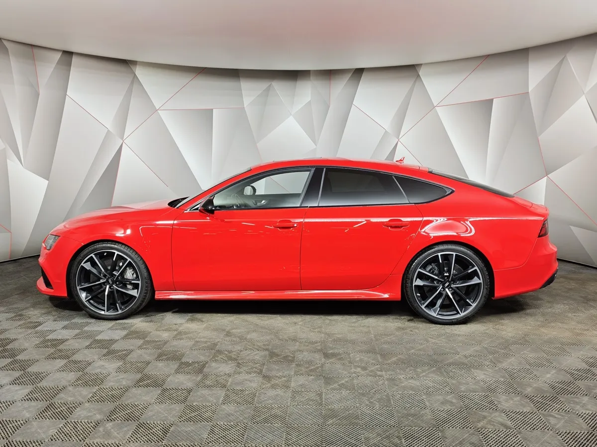 Audi RS 7 4.0 TFSI Tiptronic quattro (600 л.с.) Красный в АВИЛОН. Слайд №5