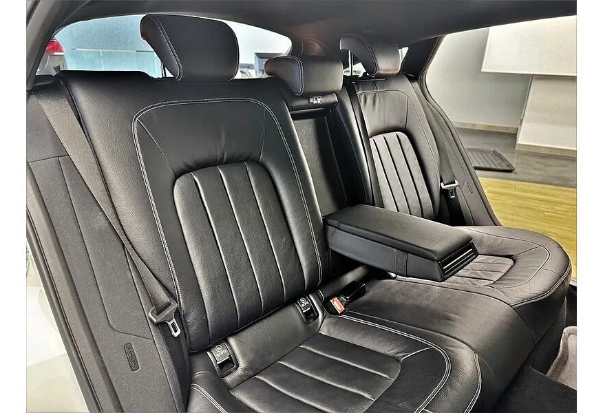 Mercedes-Benz CLS CLS 350 d 4MATIC 9G-TRONIC (249 л.с.) Белый в АВИЛОН. Слайд №28