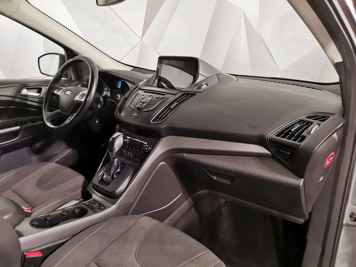 Ford Kuga 2.5 AT (150 л.с.) Trend Plus Серый в АВИЛОН. Слайд №12