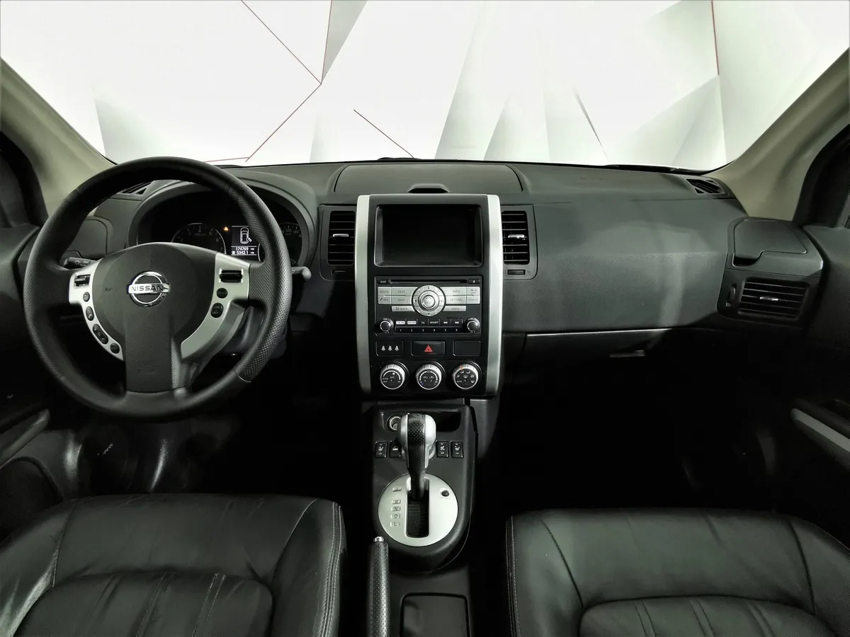 Nissan X-Trail 2.0 CVT AWD (141 л.с.) Белый в АВИЛОН. Слайд №12