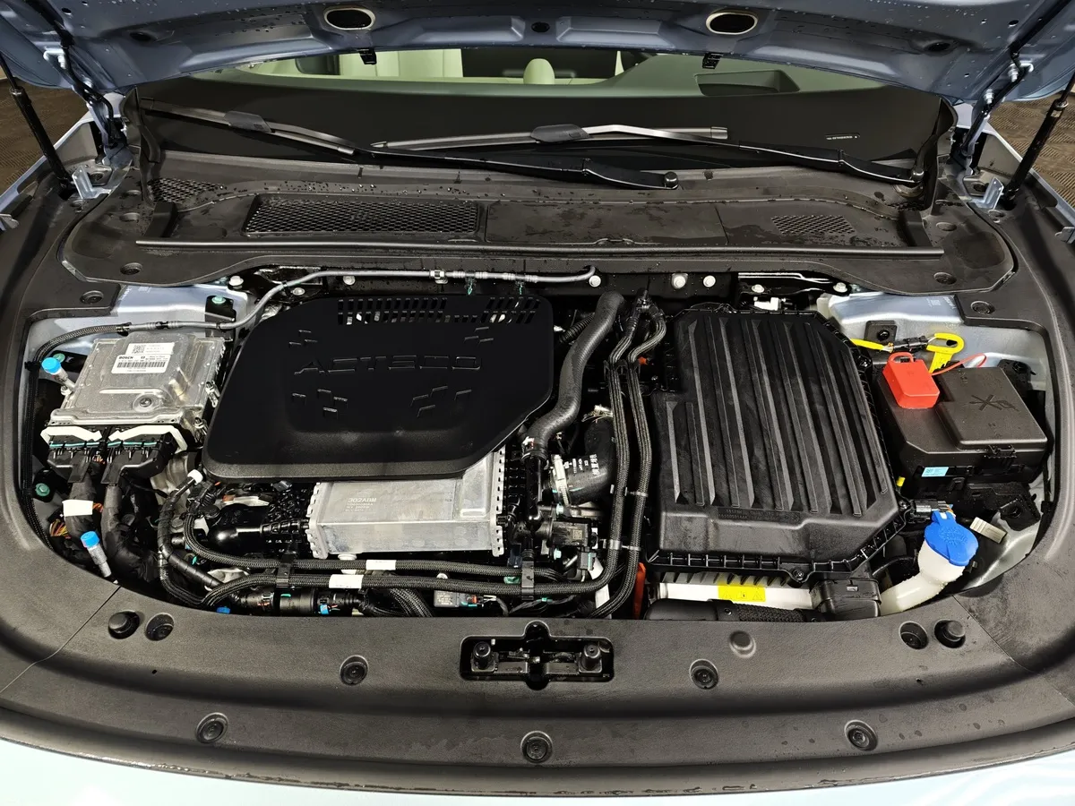 EXEED Exlantix ES 1.5 DHT 4WD (469 л.с.) GG Голубой в АВИЛОН. Слайд №11