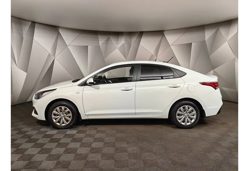АВИЛОН - Hyundai Solaris 1.4 AT (100 л.с.) Comfort Белый - slide 2