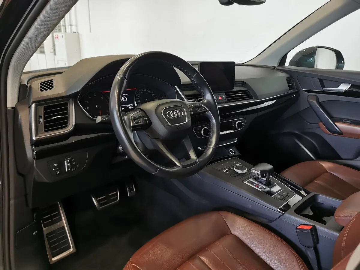 Audi Q5 2.0 TFSI S tronic quattro (249 л.с.) Sport Синий в АВИЛОН. Слайд №18