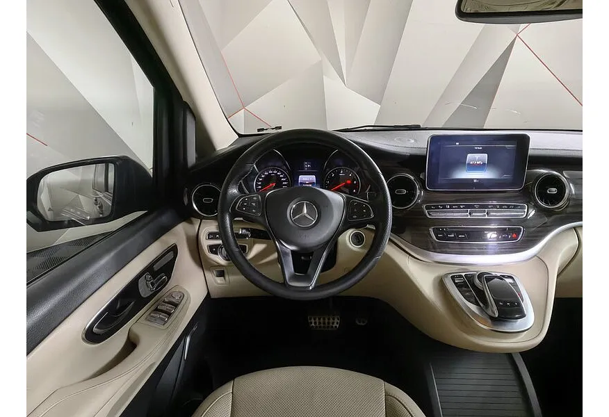 Mercedes-Benz V-Класс V 250 BlueTEC 7G-Tronic Plus L3 4x4 (190 л.с.) AVANTGARDE Черный в АВИЛОН. Слайд №19