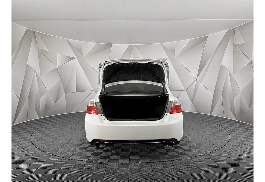 Honda Accord 2.4 AT (180 л.с.) Белый в АВИЛОН. Слайд №12