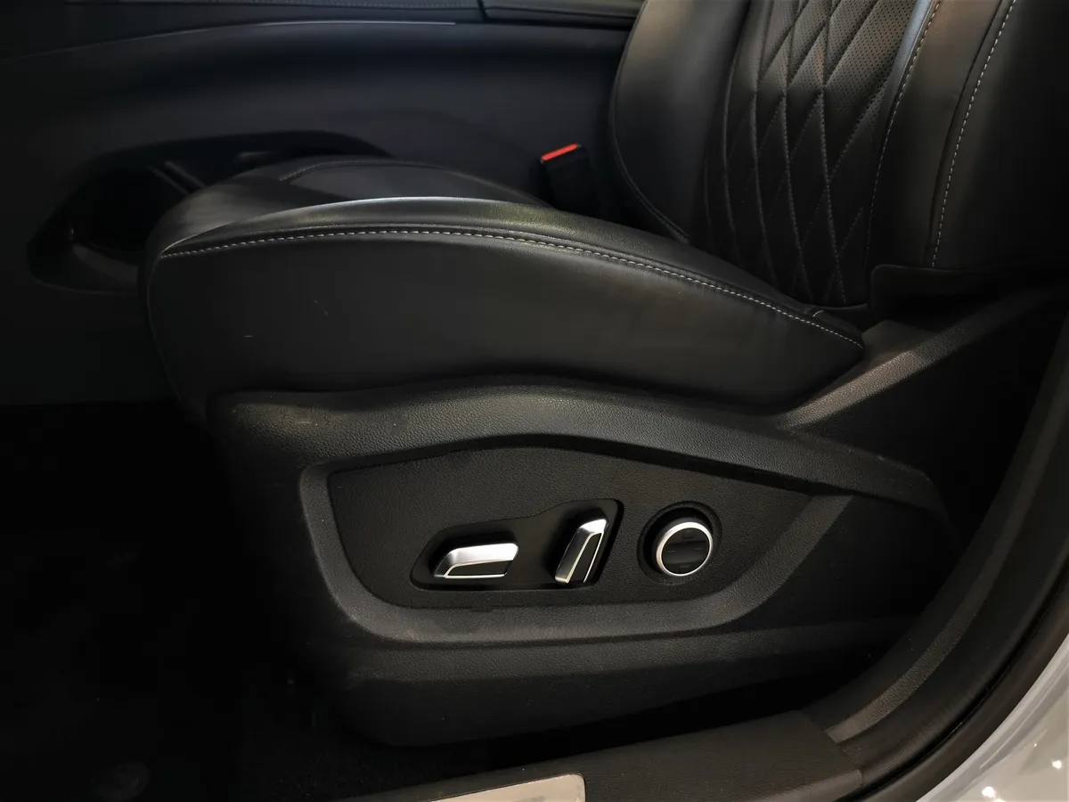 Chery Tiggo 8 Pro Max 2.0T DCT AWD (197 л.с.) Dreamline Серый в АВИЛОН. Слайд №20
