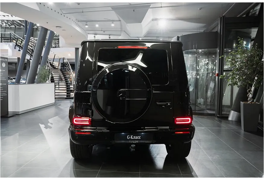 Mercedes-Benz G-Класс G 63 AMG Speedshift 4Matic (585 л.с.) Черный в АВИЛОН. Слайд №6