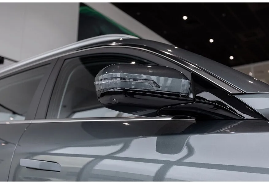 LIVE. Слайд №17