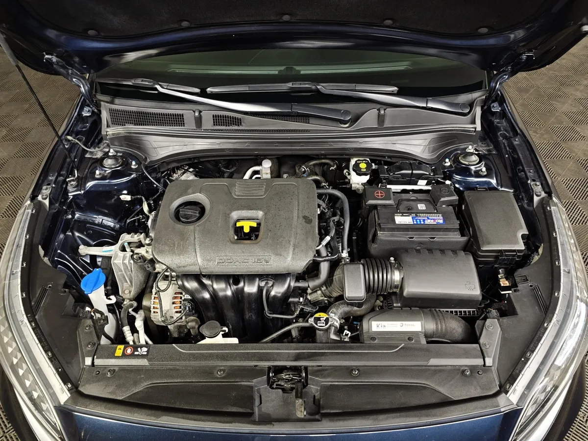 Kia Cerato 2.0 MPI AT (150 л.с.) GT Line Синий в АВИЛОН. Слайд №11
