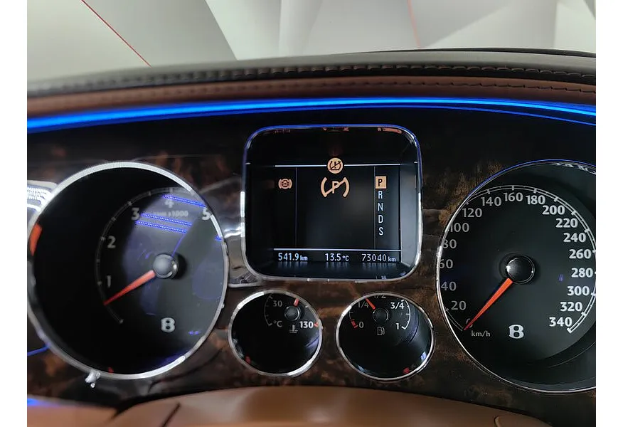 Bentley Continental GT 6.0 AT Twin Turbo (560 л.с.) Черный в АВИЛОН. Слайд №16