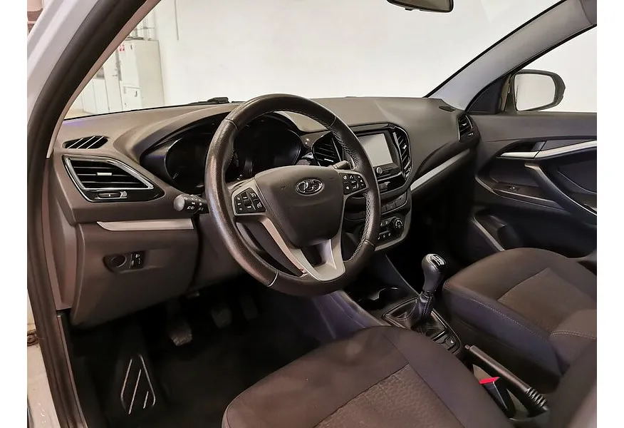 ВАЗ (Lada) Vesta 1.6 MT (106 л.с.) Белый в АВИЛОН. Слайд №16