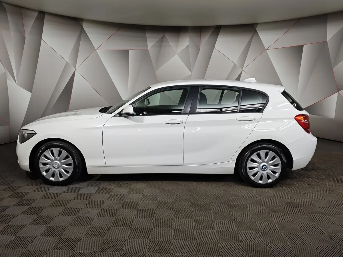 BMW 1 серия 116i AT (136 л.с.) Белый в АВИЛОН. Слайд №5