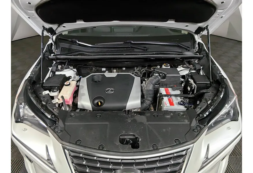 Lexus NX 200 CVT AWD (150 л.с.) Comfort Белый в АВИЛОН. Слайд №11