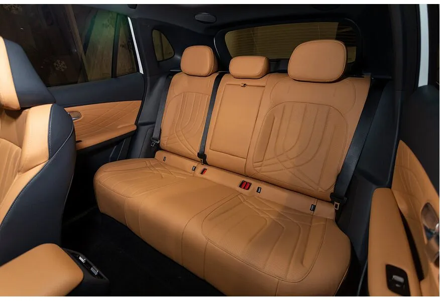 Geely EX5 EM-i 1.5 PHEV DHT FWD (218 л.с.) Max Серый в АВИЛОН. Слайд №3