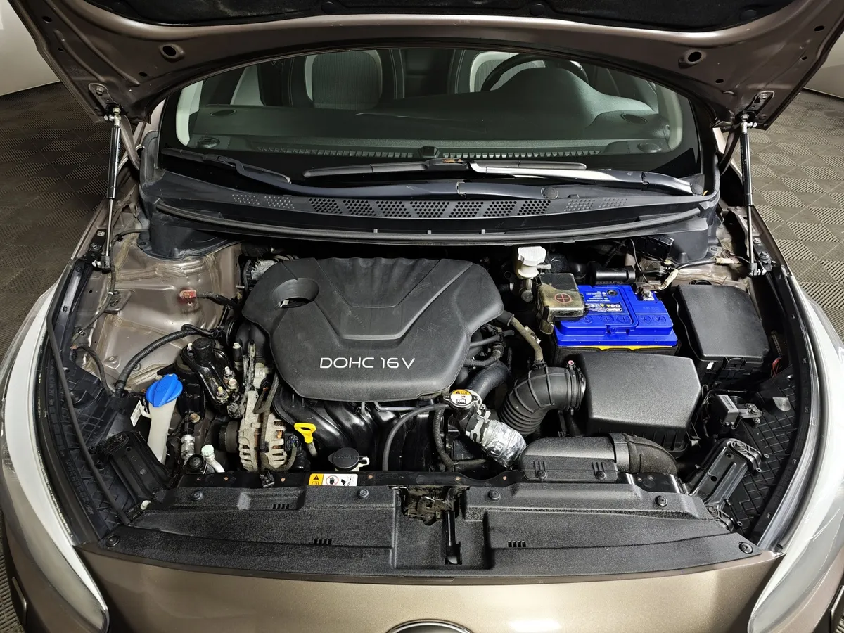 Kia Ceed 1.6 AT (130 л.с.) Classic Коричневый в АВИЛОН. Слайд №10