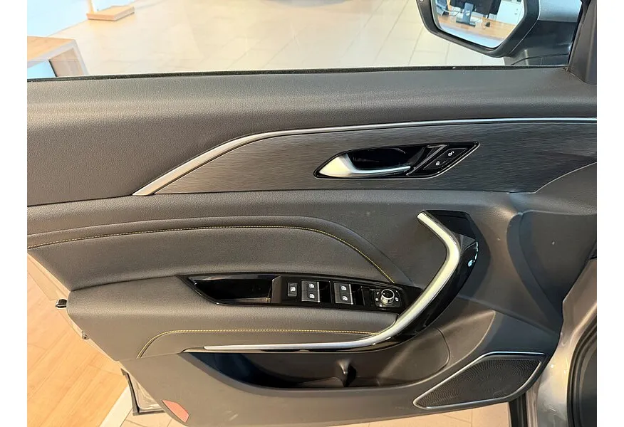 FAW Bestune T77 1.5 DCT (160 л.с.) Prestige Серебристый в АВИЛОН. Слайд №13