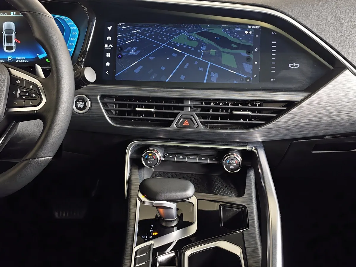 Geely Tugella 2.0 AT AWD (238 л.с.) Flagship Серый в АВИЛОН. Слайд №14