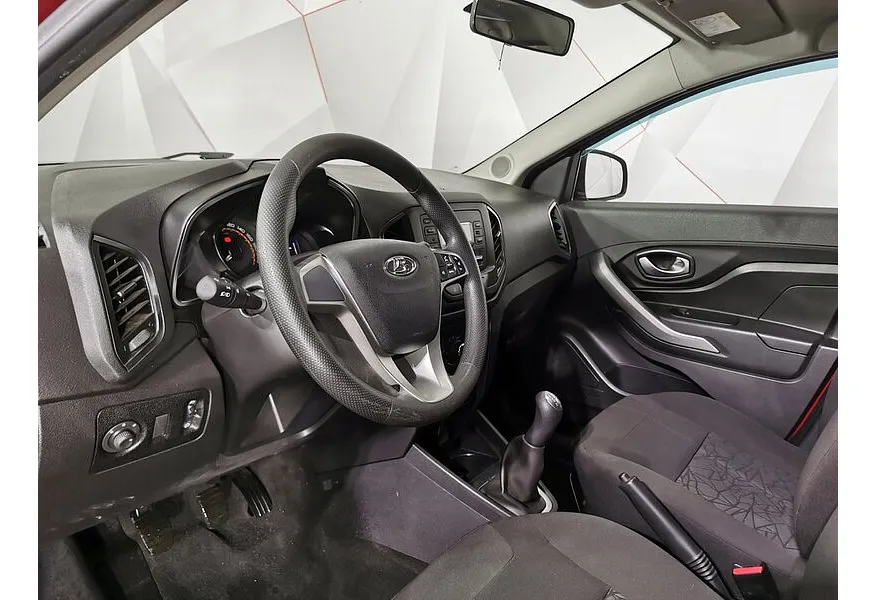 ВАЗ (Lada) XRAY 1.6 MT (106 л.с.) Красный в АВИЛОН. Слайд №19