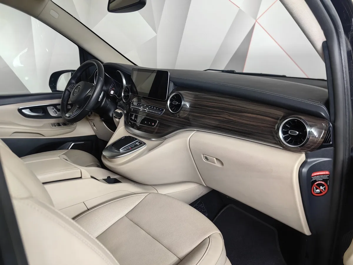 Mercedes-Benz V-Класс V 250 d AT L2 4x4 (190 л.с.) Exclusive Черный в АВИЛОН. Слайд №12