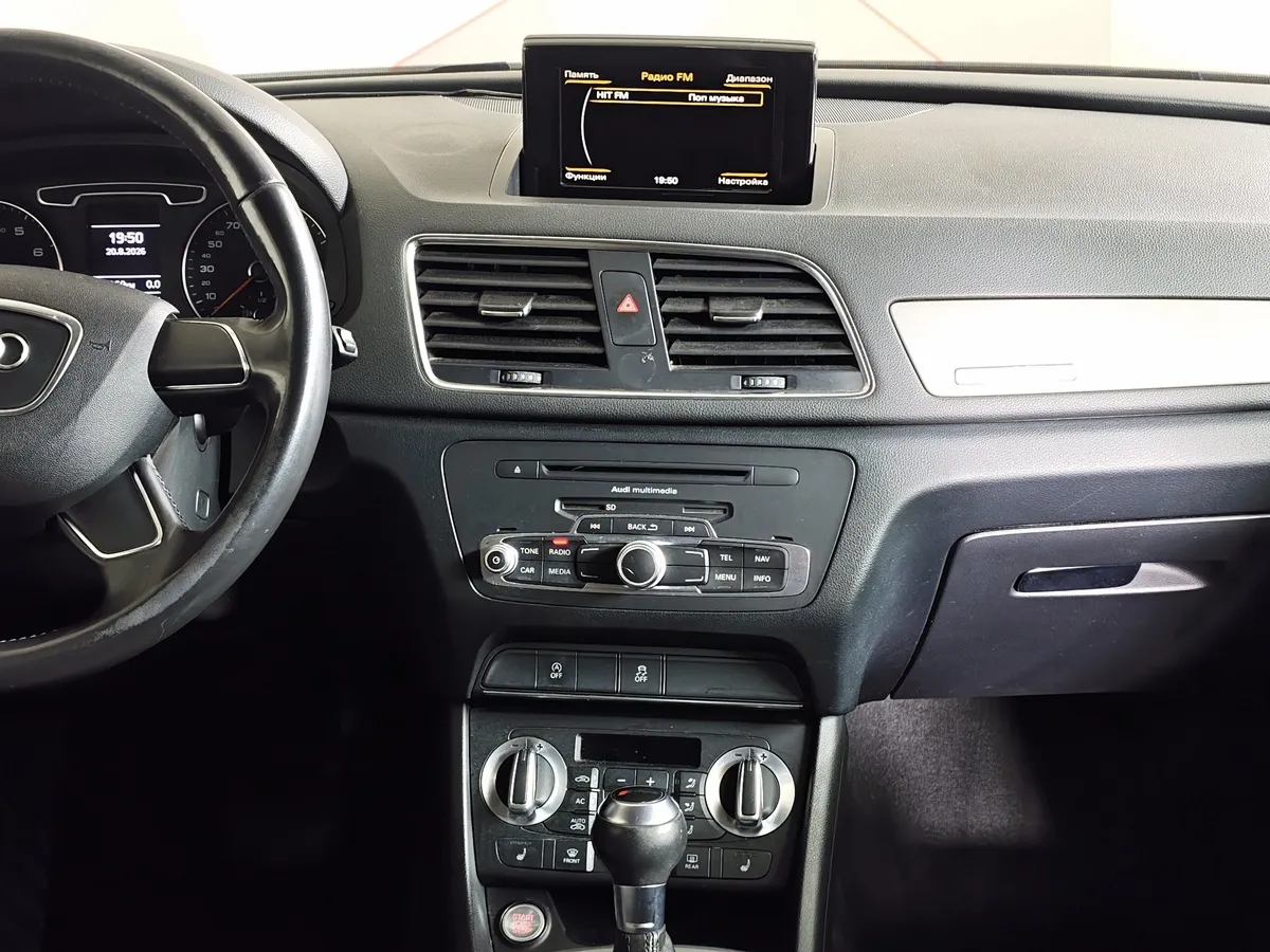 Audi Q3 2.0 TFSI quattro S tronic (170 л.с.) Серый в АВИЛОН. Слайд №15
