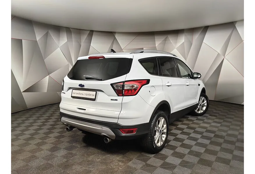 Ford Kuga 1.5 EcoBoost AT AWD (150 л.с.) Titanium Белый в АВИЛОН. Слайд №2