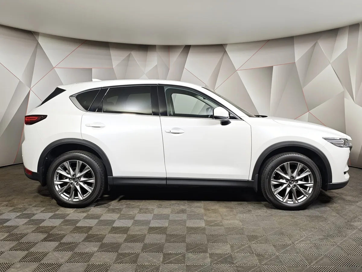 Mazda CX-5 2.0 AT 4WD (150 л.с.) Drive Белый в АВИЛОН. Слайд №6