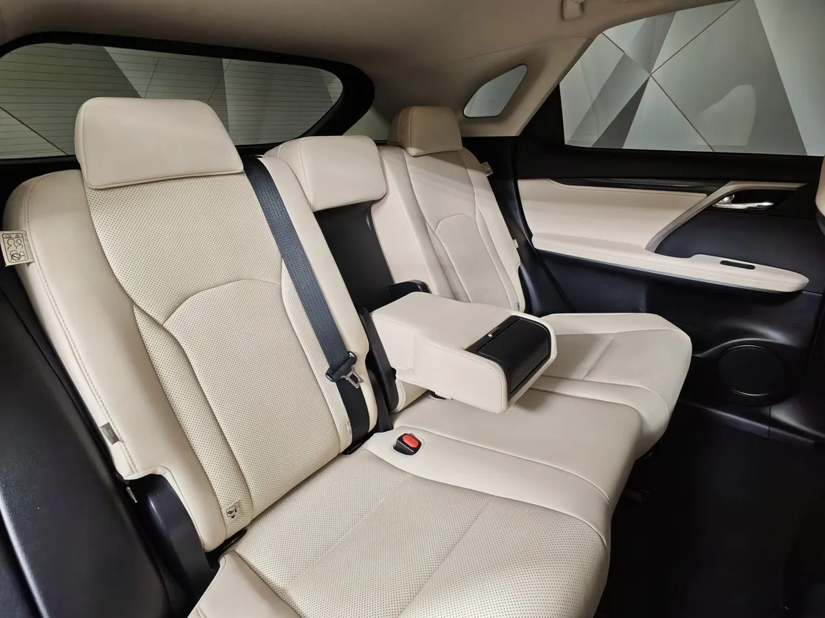 Lexus RX 200t AT AWD (238 л.с.) Comfort Синий в АВИЛОН. Слайд №17