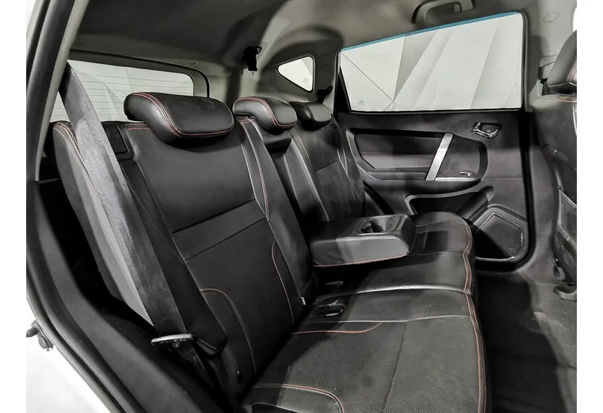 Geely Emgrand X7 2.4 AT (148 л.с.) Comfort Белый в АВИЛОН. Слайд №16