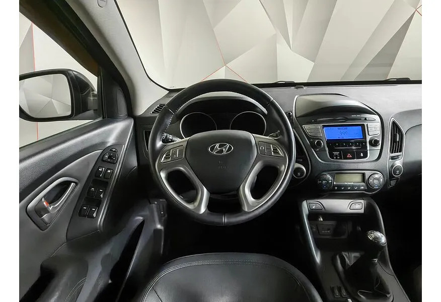 АВИЛОН - Hyundai ix35 2.0 MT 4WD (150 л.с.) Comfort Черный - slide 12