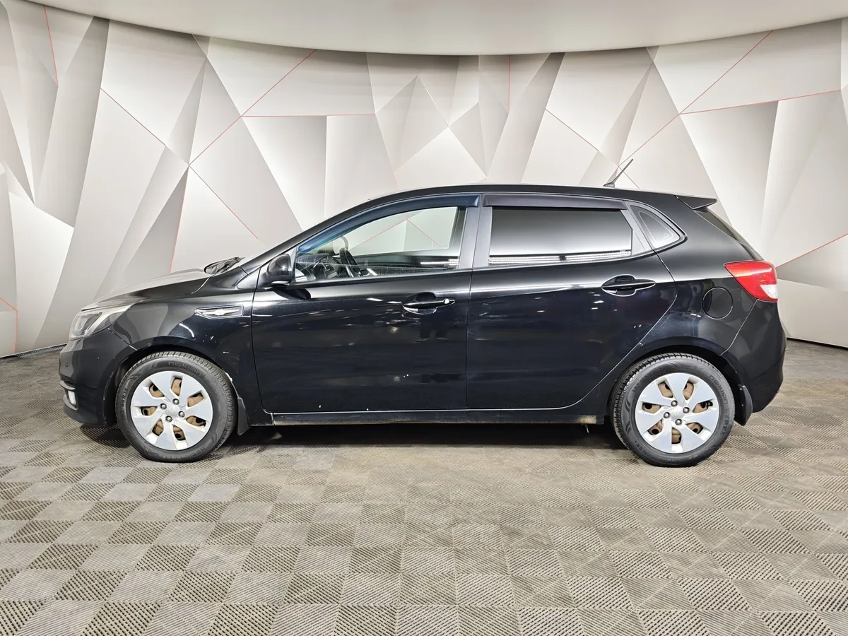 Kia Rio 1.4 AT (107 л.с.) Черный в АВИЛОН. Слайд №5