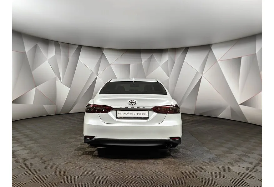 Toyota Camry 2.5 AT (181 л.с.) Белый в АВИЛОН. Слайд №4