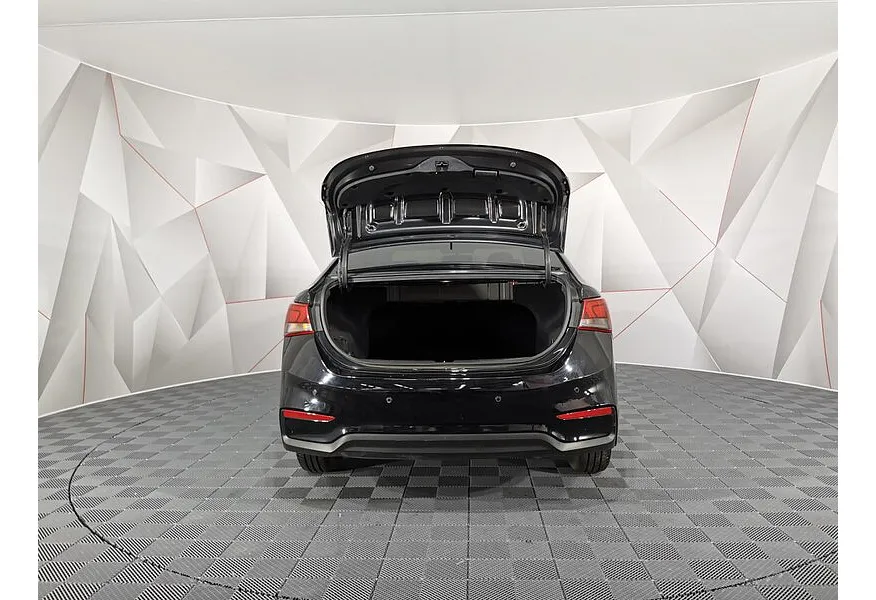 АВИЛОН - Hyundai Solaris 1.6 AT (123 л.с.) Active Plus Черный - slide 18
