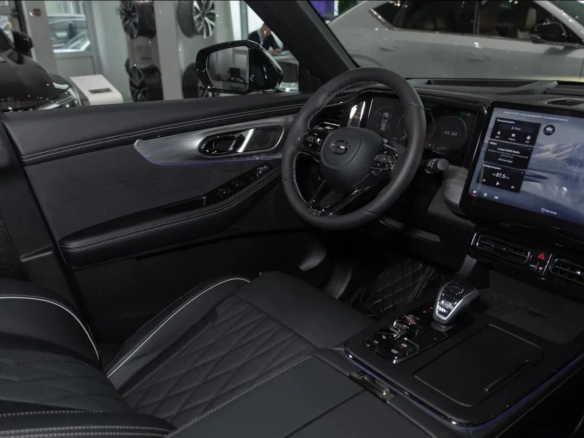 GAC GS8 2.0T 4WD (231 л.с.) GX Premium Черный в АВИЛОН. Слайд №13