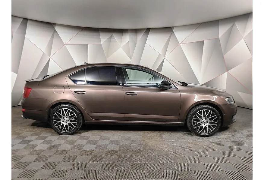 Skoda Octavia 1.8 TSI DSG (180 л.с.) Коричневый в АВИЛОН. Слайд №6