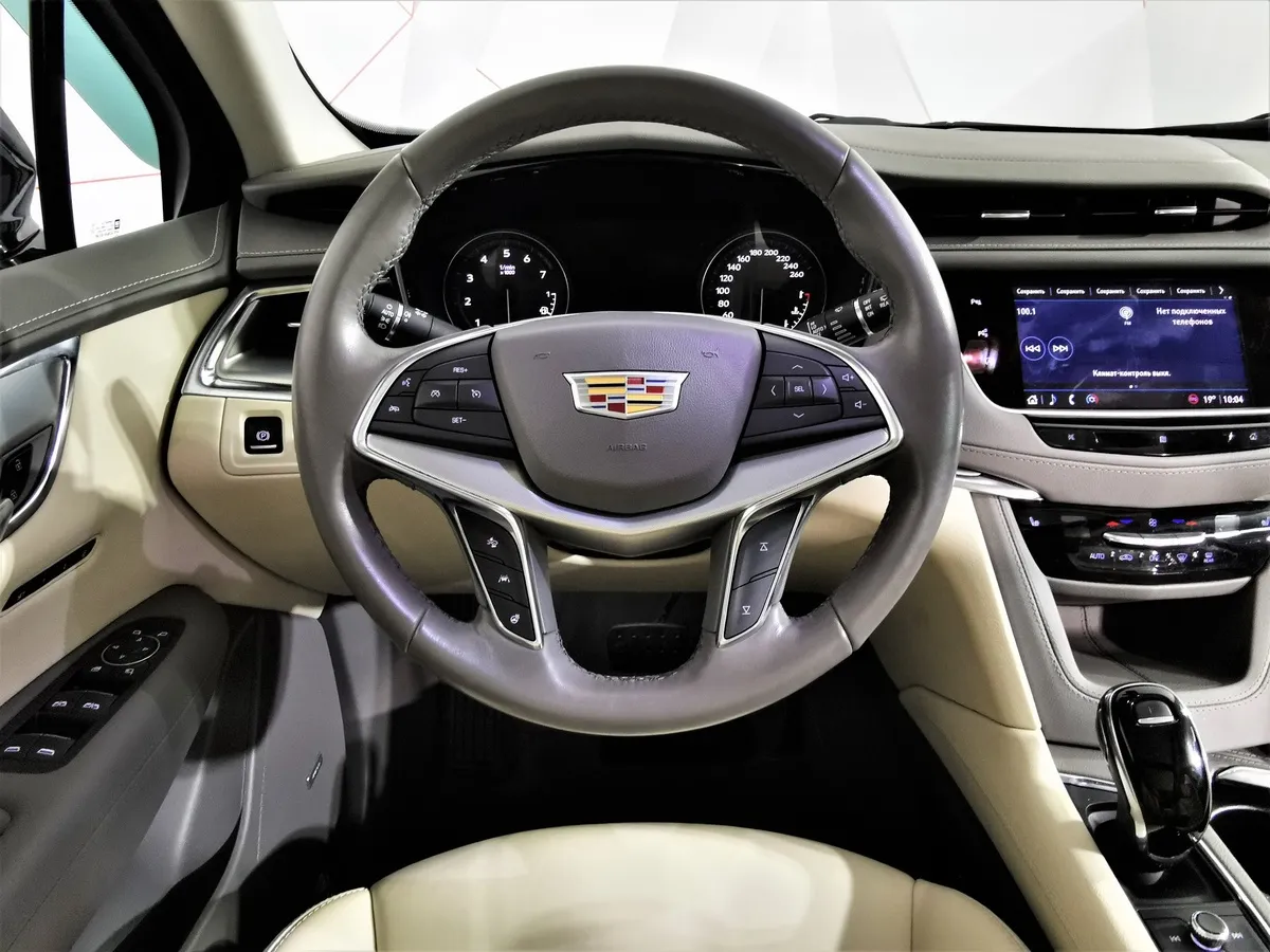 Cadillac XT5 2.0T АТ AWD (200 л.с.) Premium Luxury Черный в АВИЛОН. Слайд №19