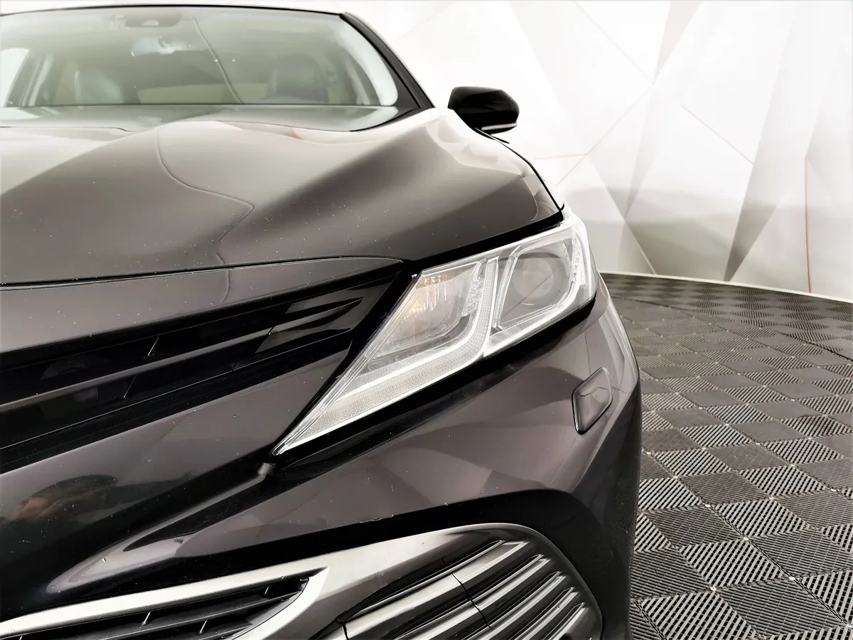 Toyota Camry 2.5 AT (181 л.с.) Черный в АВИЛОН. Слайд №10