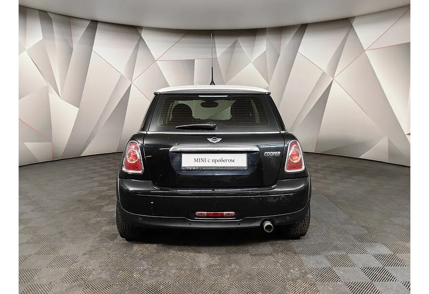 MINI Cooper 1.6 AT (122 л.с.) Черный в АВИЛОН. Слайд №4 MINI Cooper 1.6 AT (122 л.с.) Черный в АВИЛОН. Слайд №4