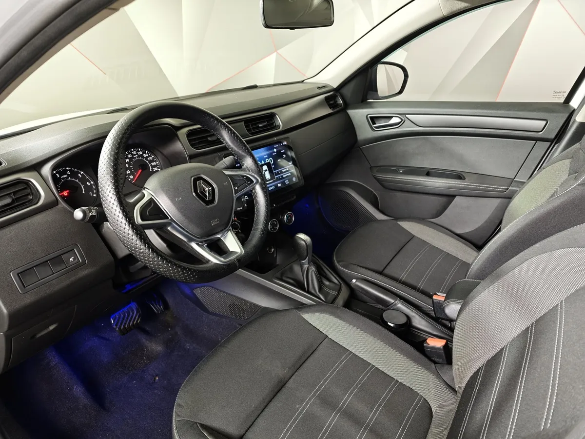 Renault Arkana 1.6 CVT 2WD (114 л.с.) Белый в АВИЛОН. Слайд №18