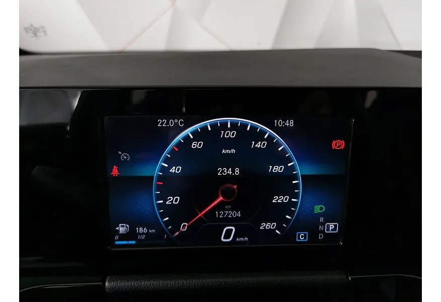 Mercedes-Benz B-Класс B 180 7G-DCT (136 л.с.) Style Синий в АВИЛОН. Слайд №18